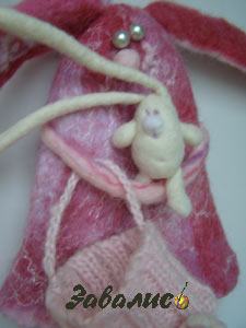 Зайка на прогулянці