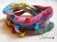 Браслетик з бубенцями